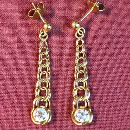 Kultaiset korvakorut